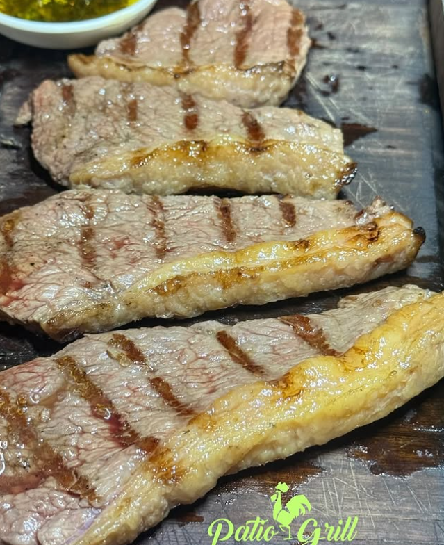 Babi Pangang com arroz no Pátio Grill